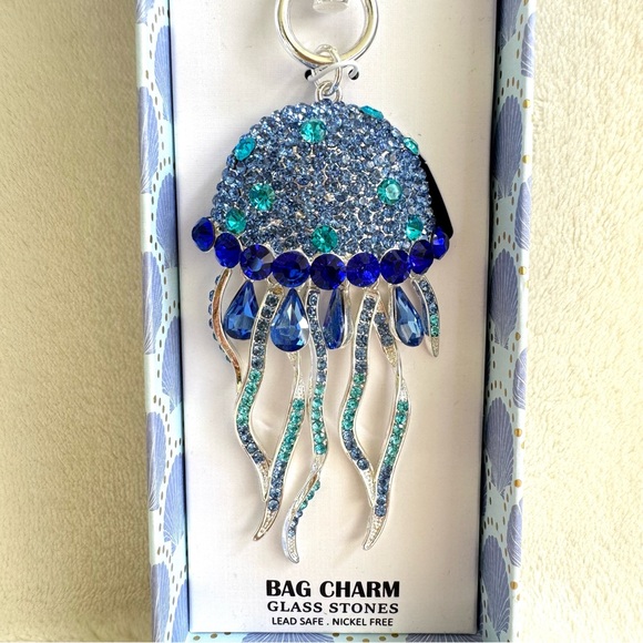 Viral Piper K Blue & Silver Jellyfish Key Chain / Bag Charm - Picture 2 of 5